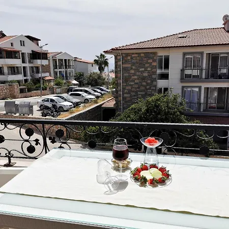 아파트 Center,4+1,terrace,sea-mountain View,2 Wc *