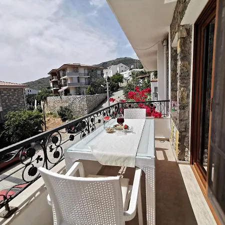Center,4+1,terrace,sea-mountain View,2 Wc Apartman *